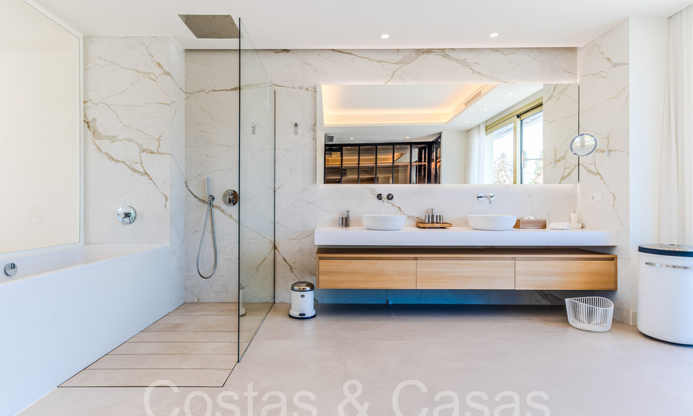 Ultra luxueus penthouse met eigen zwembad te koop in het centrum van Marbella’s Golden Mile 66144