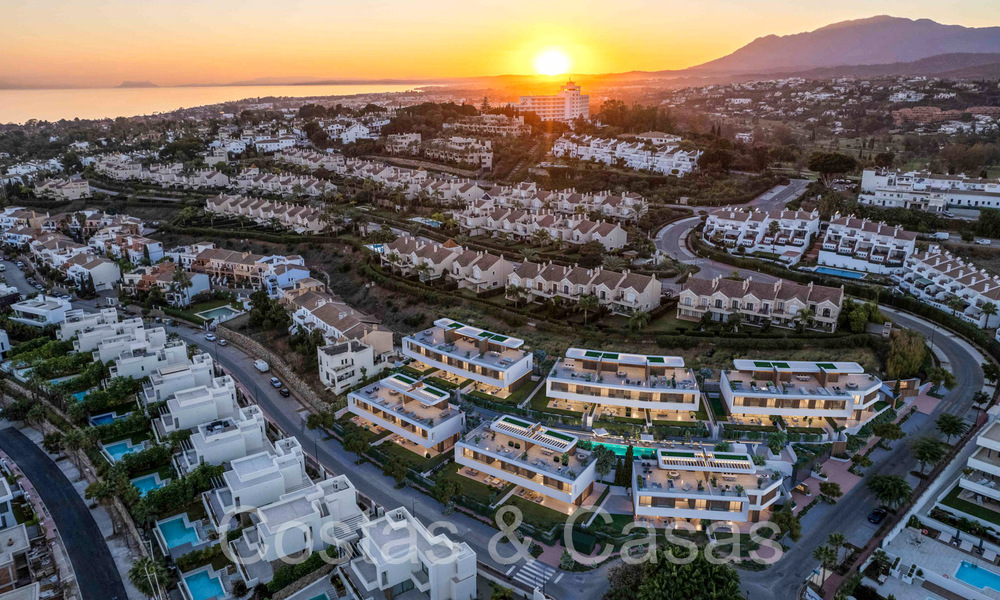 Moderne, nieuwe halfvrijstaande woningen te koop in boutique complex, op de New Golden Mile tussen Marbella en Estepona 66244