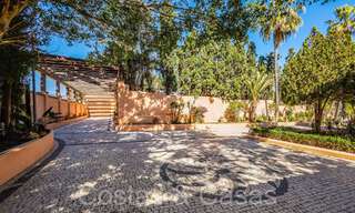 Andalusische villa direct aan het strand te koop, op de New Golden Mile tussen Marbella en Estepona 66307 