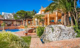 Andalusische villa direct aan het strand te koop, op de New Golden Mile tussen Marbella en Estepona 66320 