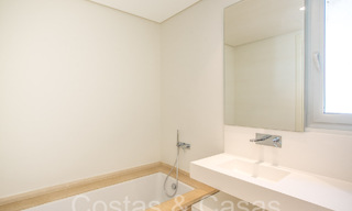 Instapklaar, gloednieuw penthouse met 3 slaapkamers te koop met zeezicht in een gated resort in Benahavis - Marbella 66223 