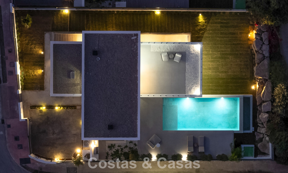 Instapklare, moderne luxevilla te koop grenzend aan de golfbaan op de New Golden Mile, Marbella - Estepona 66396
