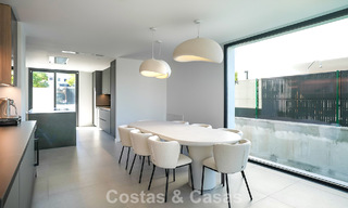 Instapklare, moderne luxevilla te koop grenzend aan de golfbaan op de New Golden Mile, Marbella - Estepona 66398 