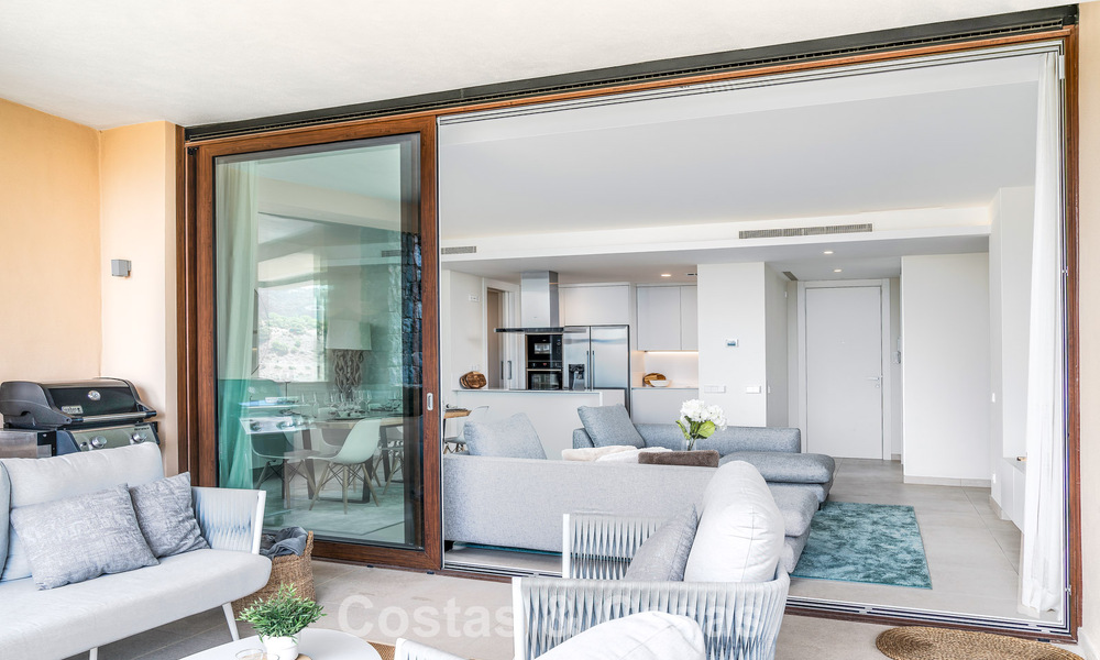 Instapklaar, luxe appartement te koop in een prestigieus golfresort in de heuvels van Marbella - Benahavis 66478