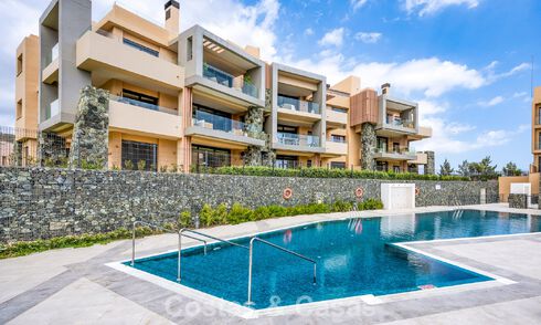 Instapklaar, luxe appartement te koop in een prestigieus golfresort in de heuvels van Marbella - Benahavis 66483