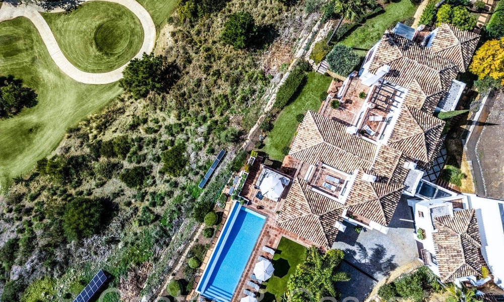 Mediterrane luxevilla te koop met golf- en zeezicht in een gated urbanisatie in La Quinta, Marbella - Benahavis 66729