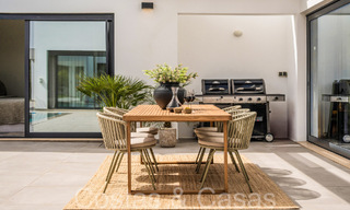 Stijlvolle, moderne gelijkvloerse luxevilla te koop in een golfomgeving nabij Estepona centrum 66742 