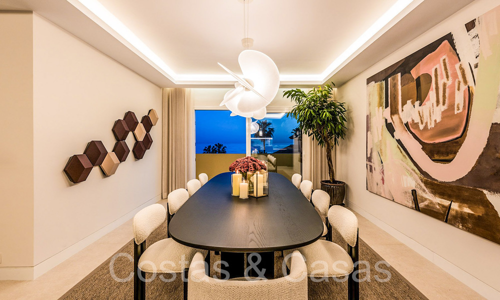Elegant gerenoveerd luxe penthouse te koop aan zee met oogverblindend zeezicht ten oosten van Marbella centrum 67131