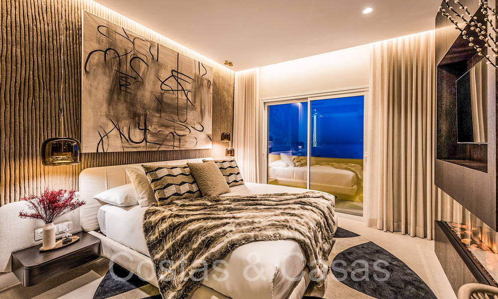 Elegant gerenoveerd luxe penthouse te koop aan zee met oogverblindend zeezicht ten oosten van Marbella centrum 67138