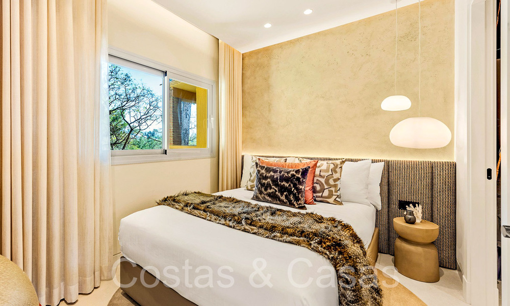 Elegant gerenoveerd luxe penthouse te koop aan zee met oogverblindend zeezicht ten oosten van Marbella centrum 67161