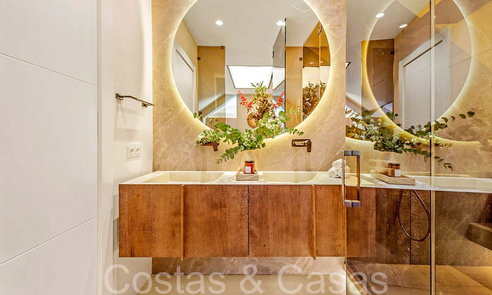 Elegant gerenoveerd luxe penthouse te koop aan zee met oogverblindend zeezicht ten oosten van Marbella centrum 67163