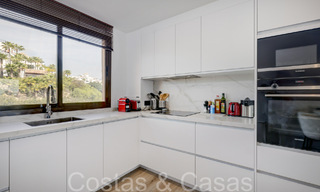 Instapklaar, luxe appartement volledig gerenoveerd met panoramisch uitzicht op de Middellandse Zee te koop in Marbella - Benahavis 67214 