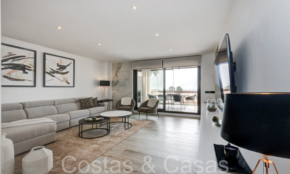Instapklaar, luxe appartement volledig gerenoveerd met panoramisch uitzicht op de Middellandse Zee te koop in Marbella - Benahavis 67217