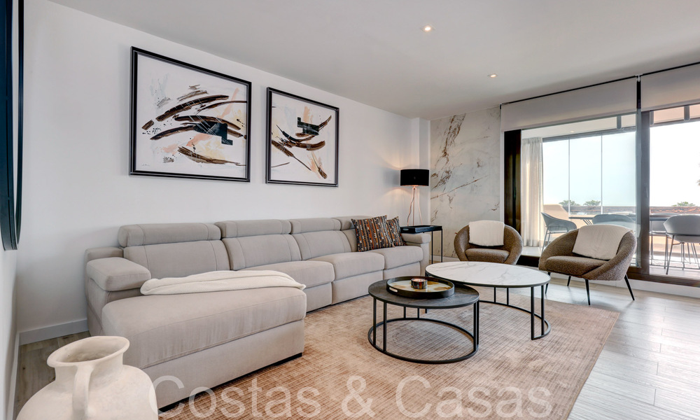Instapklaar, luxe appartement volledig gerenoveerd met panoramisch uitzicht op de Middellandse Zee te koop in Marbella - Benahavis 67218