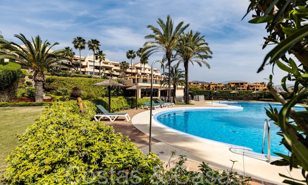 Instapklaar, luxe appartement volledig gerenoveerd met panoramisch uitzicht op de Middellandse Zee te koop in Marbella - Benahavis 67233