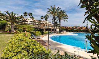 Instapklaar, luxe appartement volledig gerenoveerd met panoramisch uitzicht op de Middellandse Zee te koop in Marbella - Benahavis 67233 