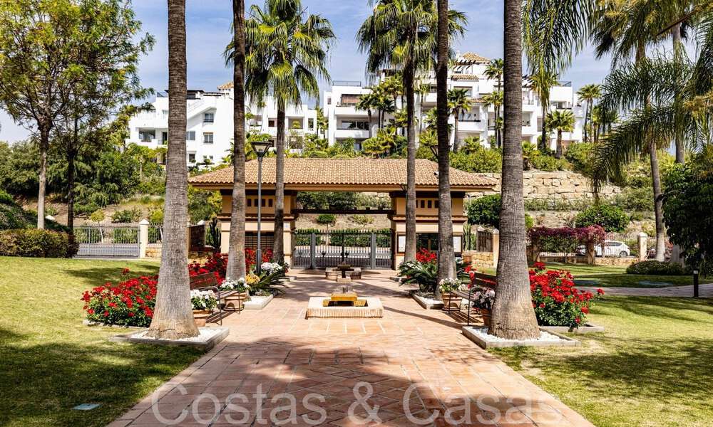 Instapklaar, luxe appartement volledig gerenoveerd met panoramisch uitzicht op de Middellandse Zee te koop in Marbella - Benahavis 67234