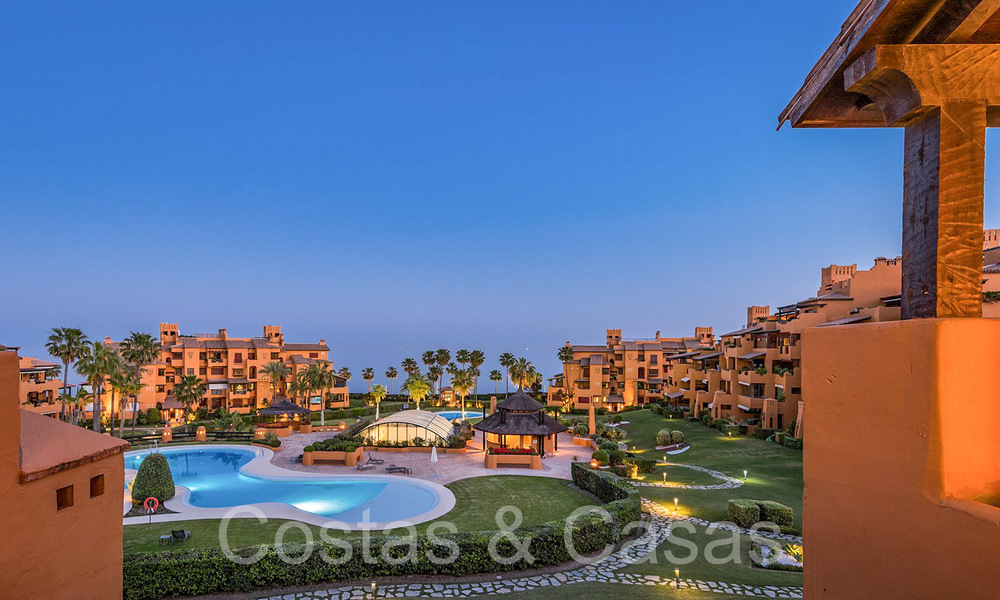Luxueus gerenoveerd appartement te koop i/e strandcomplex aan zee, met zeezicht, o/d New Golden Mile, Marbella - Estepona 67277