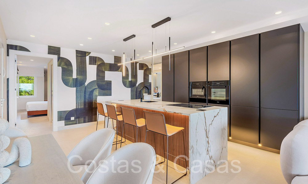 Luxueus gerenoveerd appartement te koop i/e strandcomplex aan zee, met zeezicht, o/d New Golden Mile, Marbella - Estepona 67291