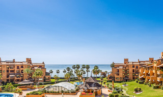 Luxueus gerenoveerd appartement te koop i/e strandcomplex aan zee, met zeezicht, o/d New Golden Mile, Marbella - Estepona 67304 