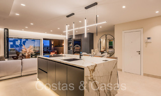 Luxueus gerenoveerd appartement te koop i/e strandcomplex aan zee, met zeezicht, o/d New Golden Mile, Marbella - Estepona 67317 