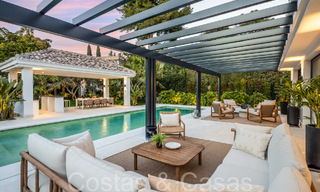 Geavanceerde, Mediterrane gelijkvloerse villa te koop op een steenworp van de Las Brisas golfbaan in Nueva Andalucia, Marbella 67475 