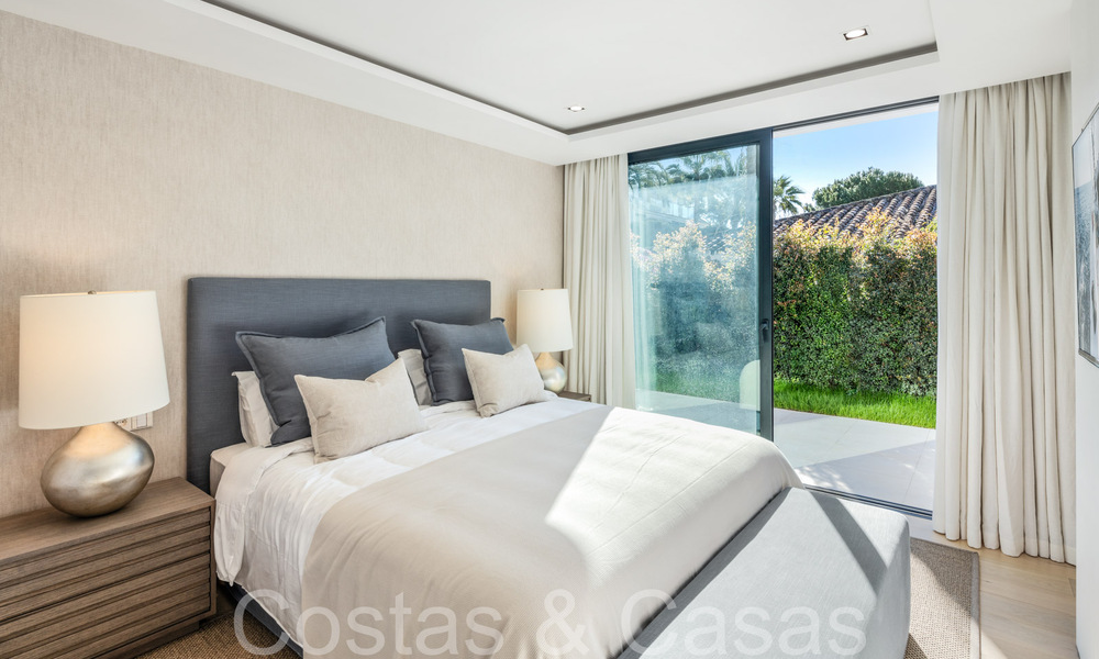 Geavanceerde, Mediterrane gelijkvloerse villa te koop op een steenworp van de Las Brisas golfbaan in Nueva Andalucia, Marbella 67478
