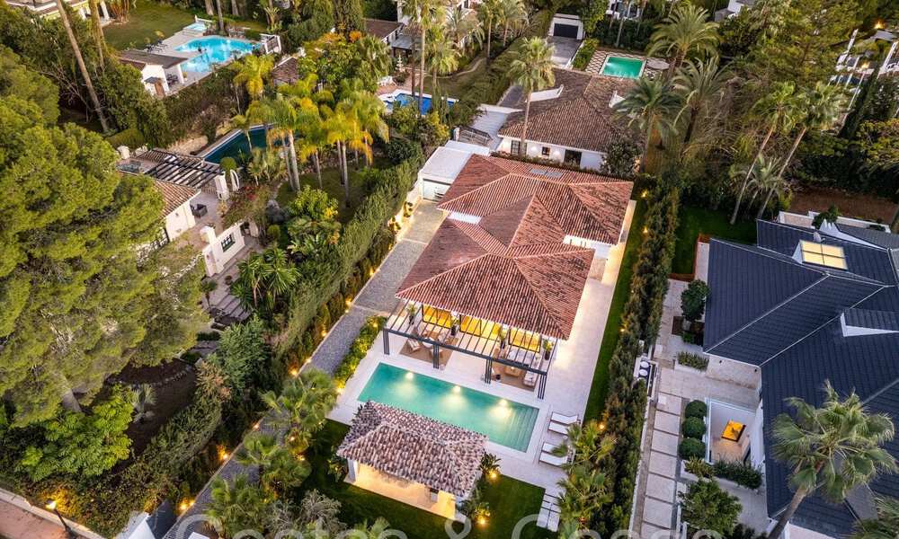 Geavanceerde, Mediterrane gelijkvloerse villa te koop op een steenworp van de Las Brisas golfbaan in Nueva Andalucia, Marbella 67496