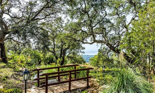 Groots, Andalusisch landgoed te koop op een verhoogde kavel van 5 hectare in de heuvels van Oost Marbella 67572 