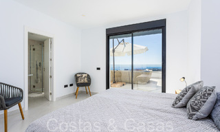 Instapklaar, ruim penthouse met panoramisch zeezicht te koop in de heuvels van Estepona, dichtbij het centrum 67525 