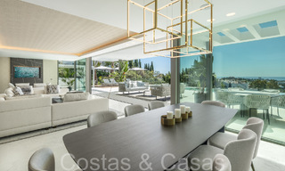 Instapklare, moderne luxevilla met onbelemmerd zeezicht te koop, gelegen in La Quinta, Marbella - Benahavis 67768 