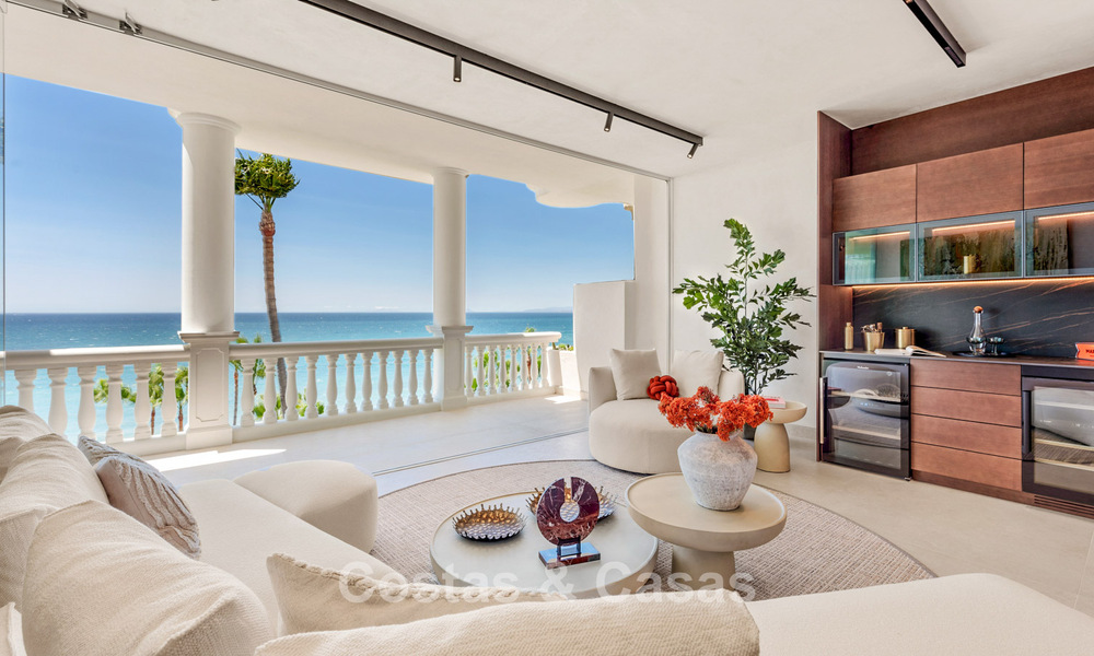 Verfijnd gerenoveerd appartement te koop in Las Dunas Park, een exclusief strandresort tussen Marbella en Estepona 774375