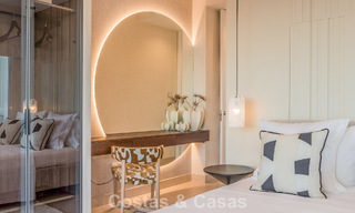 Verfijnd gerenoveerd appartement te koop in Las Dunas Park, een exclusief strandresort tussen Marbella en Estepona 774384 