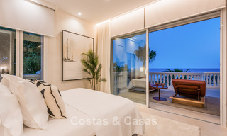 Verfijnd gerenoveerd appartement te koop in Las Dunas Park, een exclusief strandresort tussen Marbella en Estepona 774390 