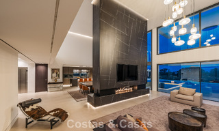 Ruime, modernistische luxevilla te koop met uitzicht op de golfbaan in Benahavis - Marbella 792530 