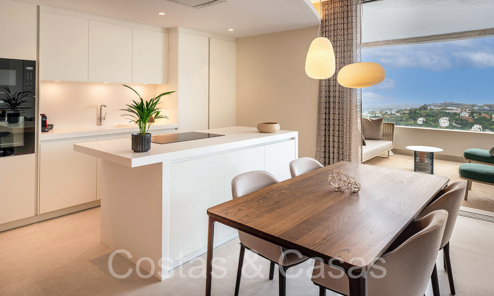 Instapklaar, prestigieus appartement met panoramisch zeezicht te koop in Marbella - Benahavis 68584