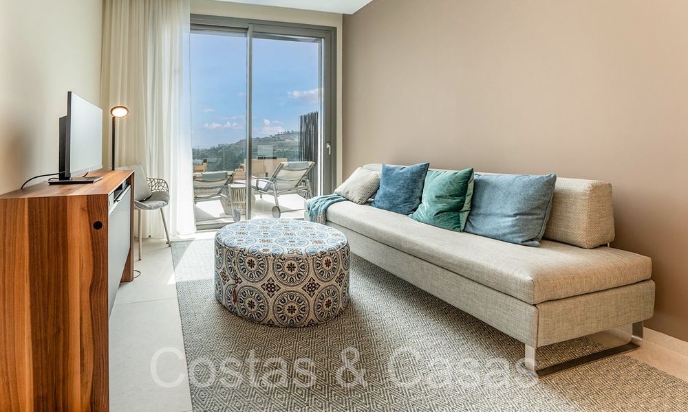 Instapklaar, prestigieus appartement met panoramisch zeezicht te koop in Marbella - Benahavis 68586