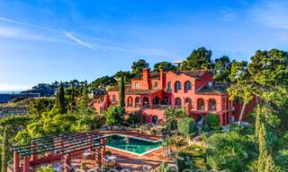 Majestueuze, Andalusische luxevilla te koop omgeven door natuur in El Madroñal, Benahavis - Marbella 68513 
