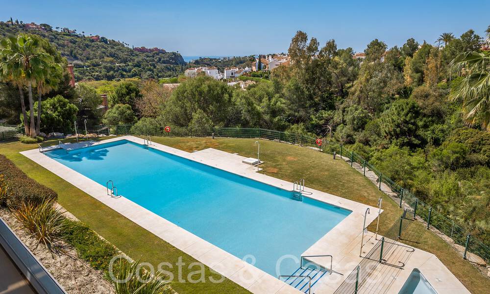 Instapklaar modern appartement te koop met weids uitzicht in het exclusieve Benahavis - Marbella 68533