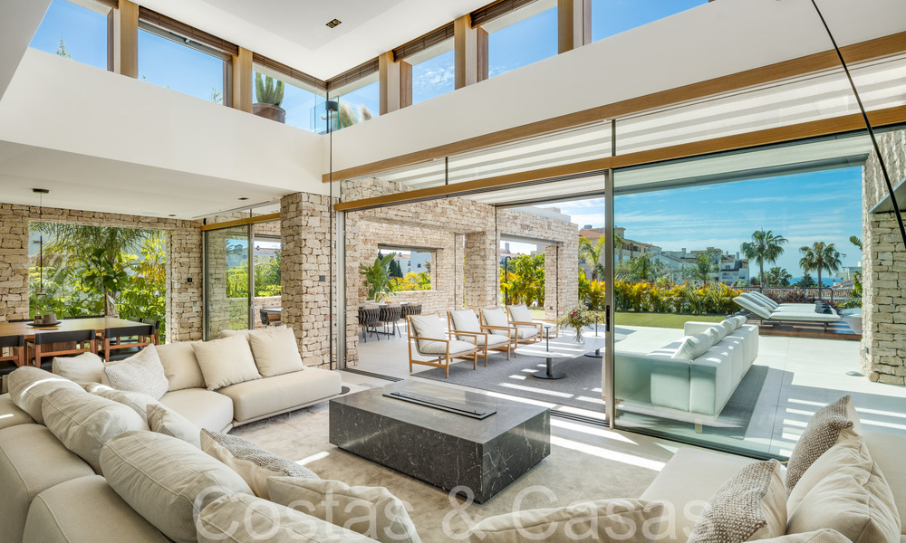 Architectonisch meesterwerk te koop, op wandelafstand van Puerto Banus en het strand in Nueva Andalucia, Marbella 69429