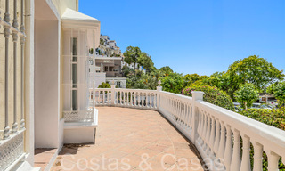 Charmant rijhuis te koop in een gated urbanisatie in de heuvels van Marbella - Benahavis 69481 