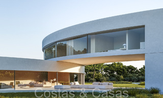 Futuristische designervilla te koop omgeven door natuur in de prestigieuze community van Valderrama in Sotogrande, Costa del Sol 69793 