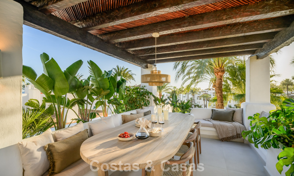 Luxe penthouse te koop in een hoogstaand strandcomplex op wandelafstand van Estepona centrum 774275