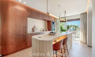 Luxe penthouse te koop in een hoogstaand strandcomplex op wandelafstand van Estepona centrum 774302 