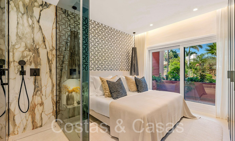 Luxueus begane grond appartement te koop in een vijfsterren strandcomplex op de New Golden Mile tussen Marbella en Estepona 71381
