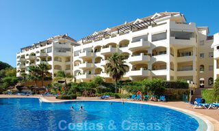 Luxe appartementen te koop aan of vlak bij het strand in Elviria, Marbella oost 31044 