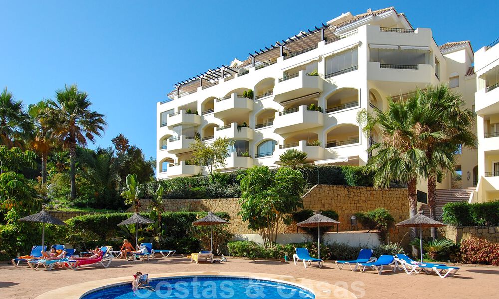 Luxe appartementen te koop aan of vlak bij het strand in Elviria, Marbella oost 31045