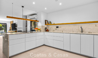 Huizen te koop in een beveiligde urbanisatie, omgeven door de Aloha golfbaan in Nueva Andalucia, Marbella 805059 