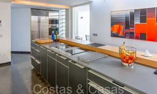 Huizen te koop in een beveiligde urbanisatie, omgeven door de Aloha golfbaan in Nueva Andalucia, Marbella 805066 