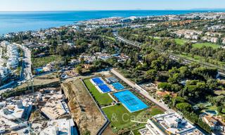 Instapklaar, prestigieus duplex appartement te koop in een chique resort-stijl complex o/d Golden Mile van Marbella 73842 